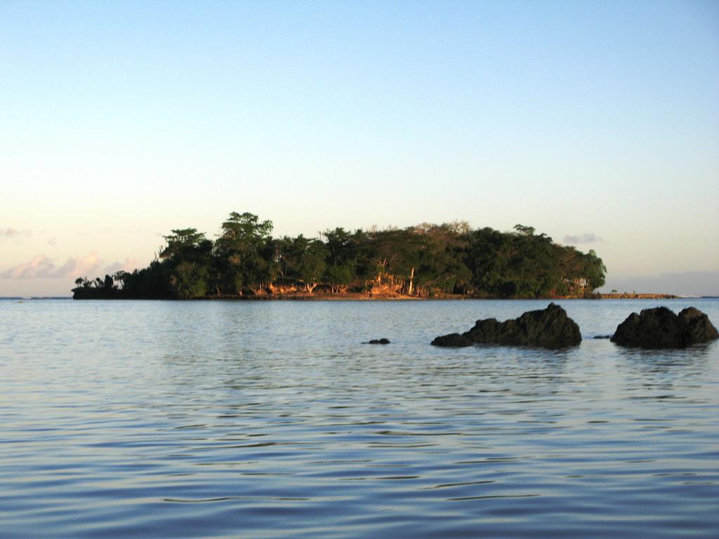 Salt Lake Lodge Savusavu Buitenkant foto