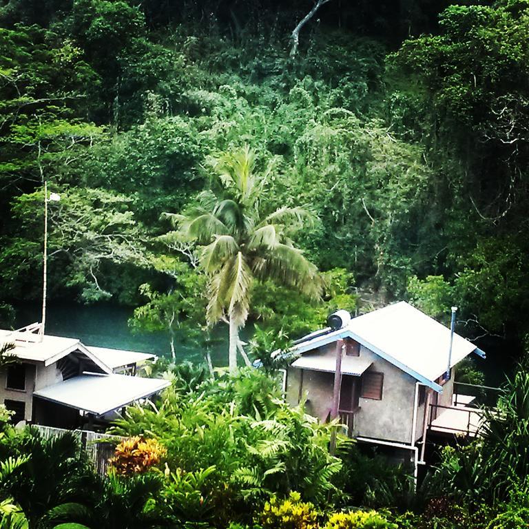 Salt Lake Lodge Savusavu Buitenkant foto